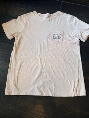 ivory ella Pale Pink Short Sleeve Pocket Tee with Navy Elephant Outline